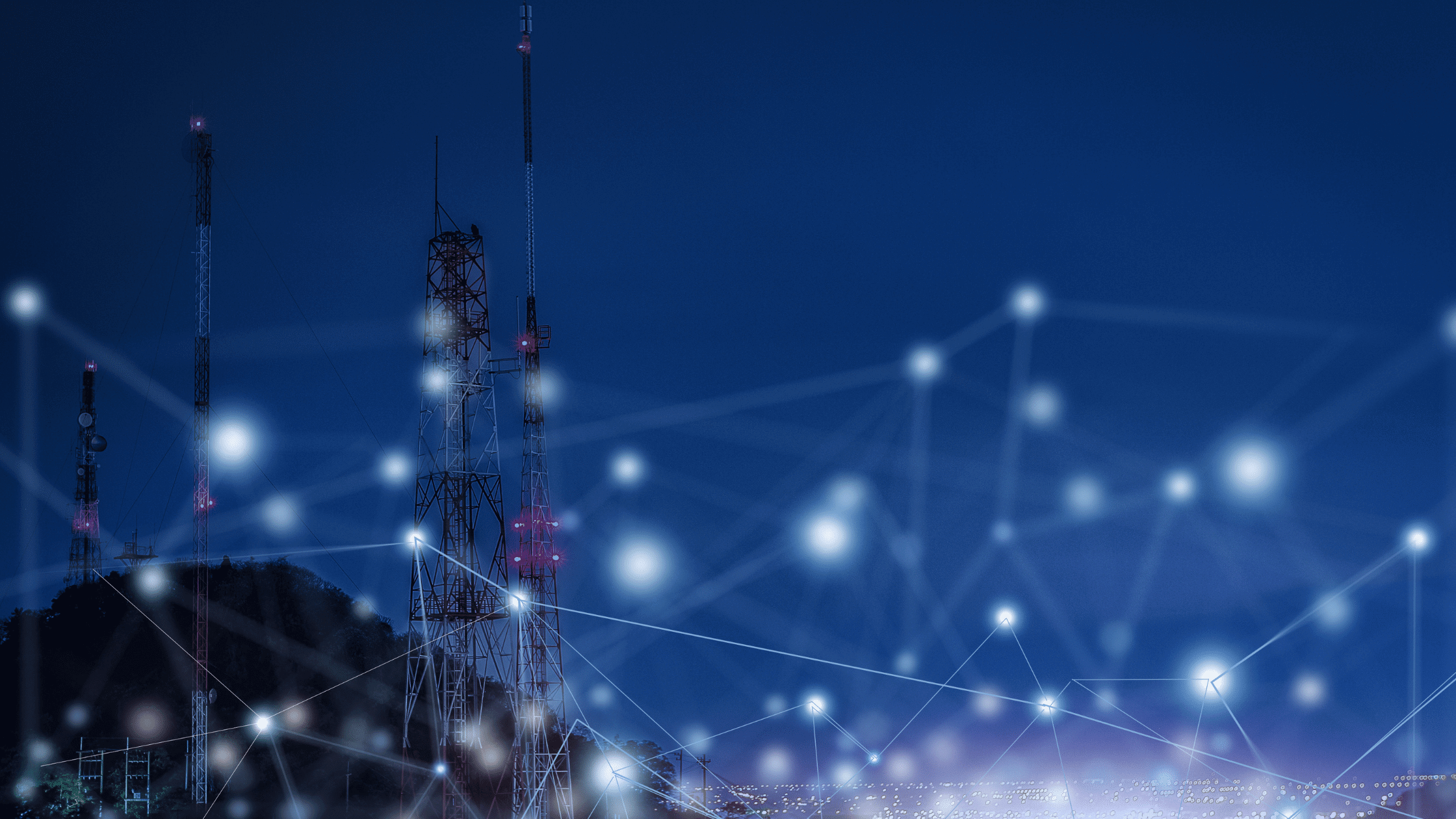 Las torres de telecomunicaciones supervisan el tiempo de funcionamiento del servicio